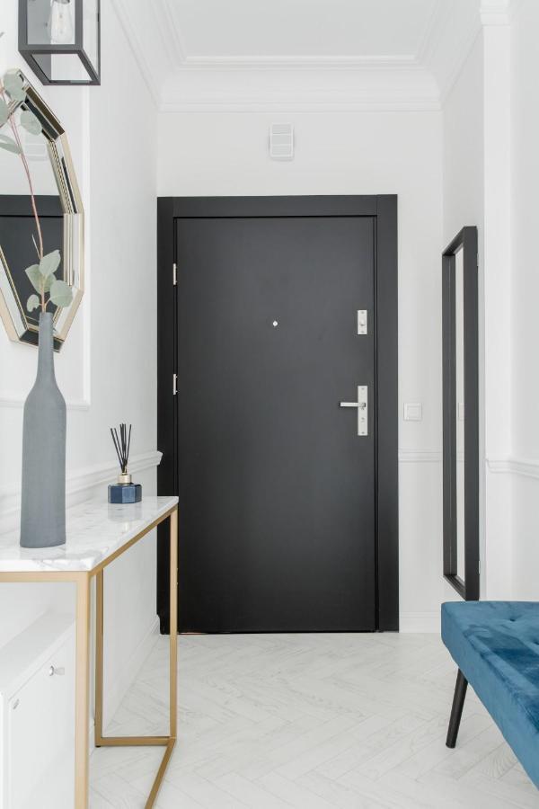 Luksusowy Apartament Hercena7 W Sercu Miasta 브로츠와프 외부 사진