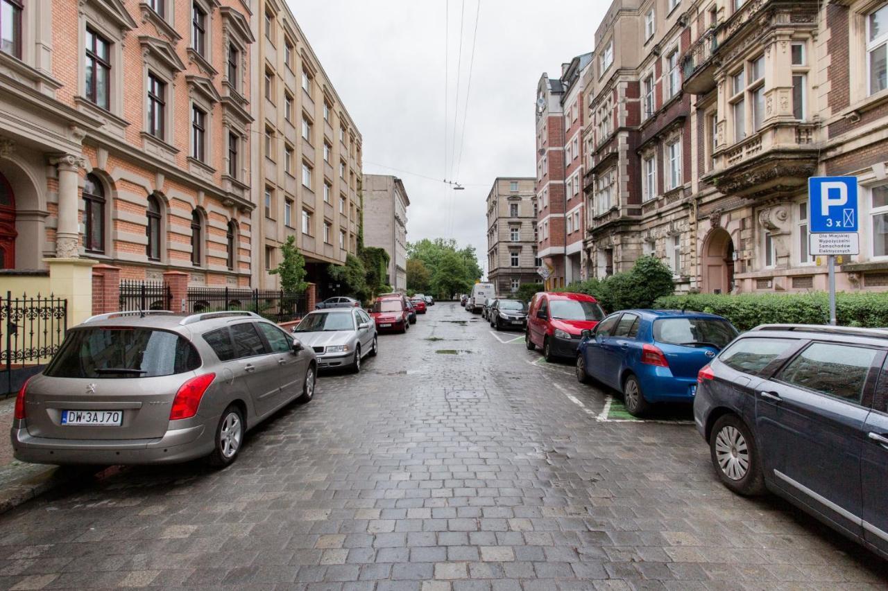 Luksusowy Apartament Hercena7 W Sercu Miasta 브로츠와프 외부 사진
